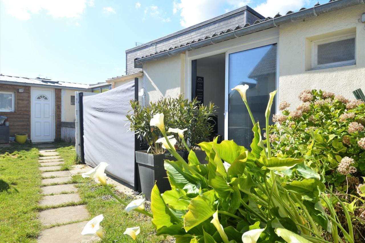 Maisonnette Avec Terrasse A 50M De La Plage Apartment Luc-sur-Mer Bagian luar foto